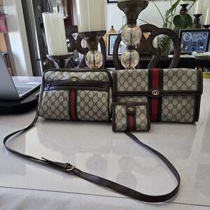 Gucci Beige GG Canvas Messenger Bag with Green-Red Web Stripe